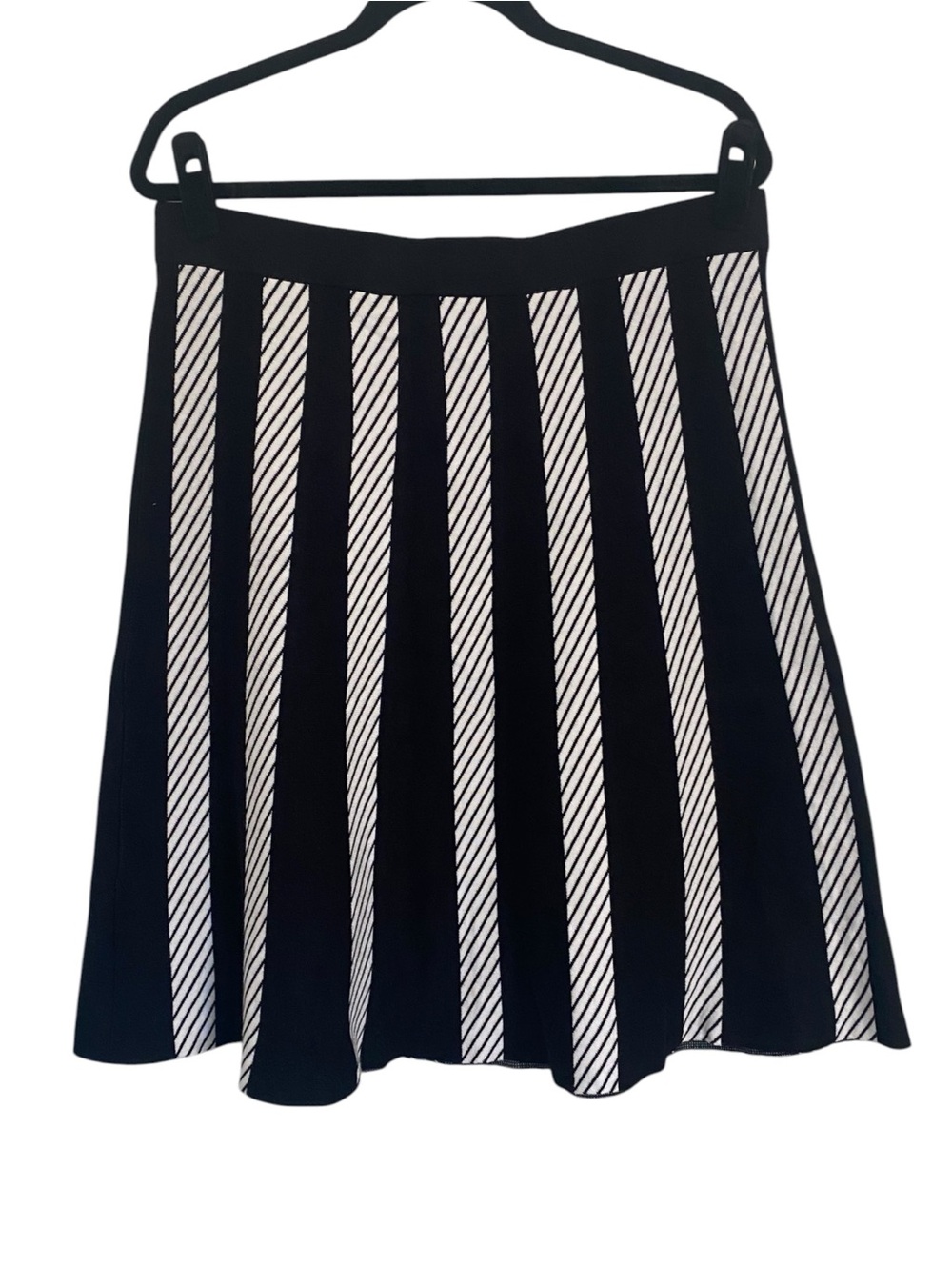 Calvin Klein Black White Striped Knit A-Line Midi Skirt Women’s Large